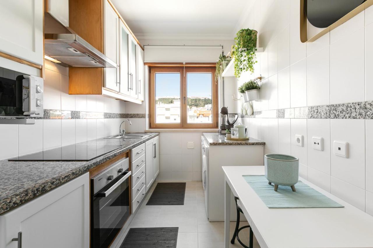 Апартаменты Nazare Modern Flat Экстерьер фото